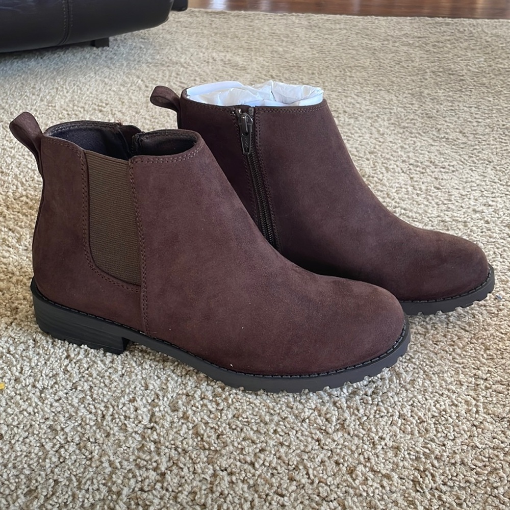 Sonoma Size 7 Cilantro Style Shoes, Color: Brown